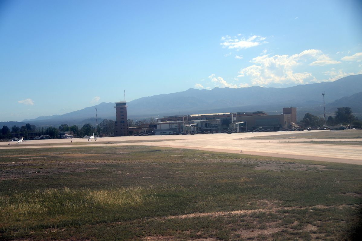 15 Landing At Mendoza Airport